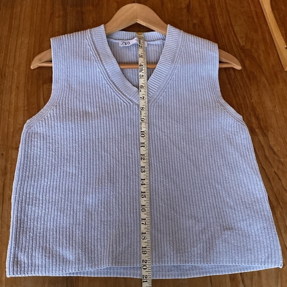 Zara Knit Vest - Picture 7 of 7